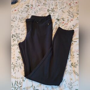 SoHo black pant